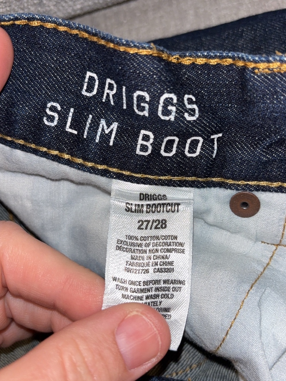 Aeropostale Men's Dark Blue Denim Jeans - Picture 3 of 3